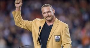 Brian-Urlacher