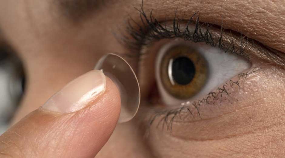 EVO Implantable Contact Lens vs. Traditional Eyewear