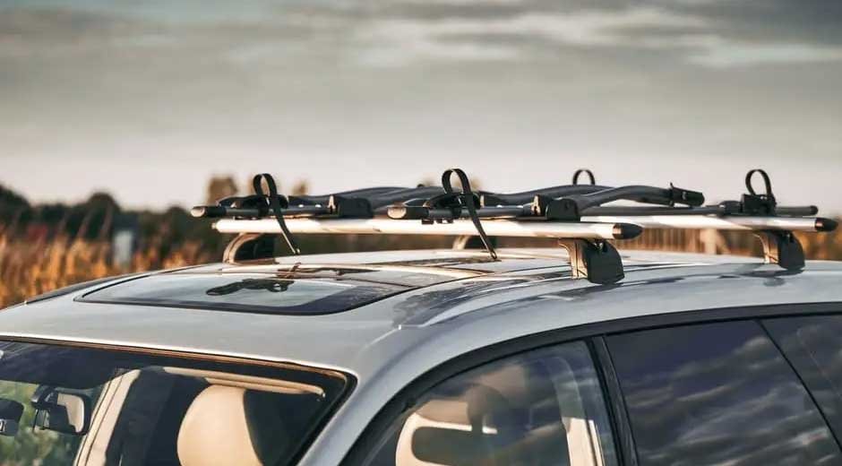 The-Ultimate-Guide-to-Choosing-the-Right-Truck-Roof-Racks