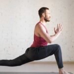 Top-Qualities-to-Look-for-in-a-Male-Yoga-Instructor