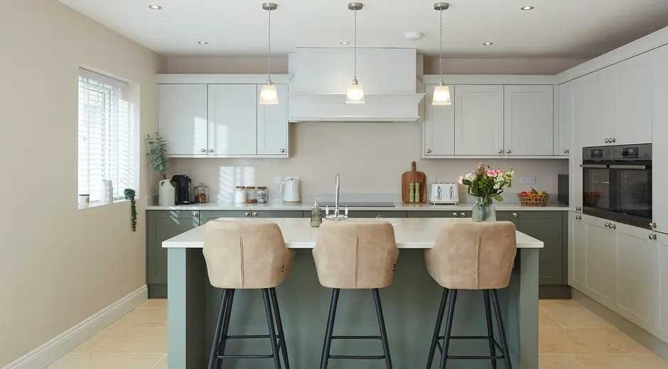 The-Benefits-of-Adding-Kitchen-Island-Cabinets-to-Your-Home