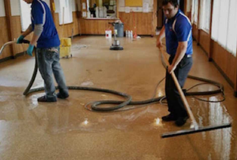 The Role of Dehumidification in Water Damage Recovery Company Services